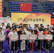  海洋拳击手螳螂虾阅读理解 