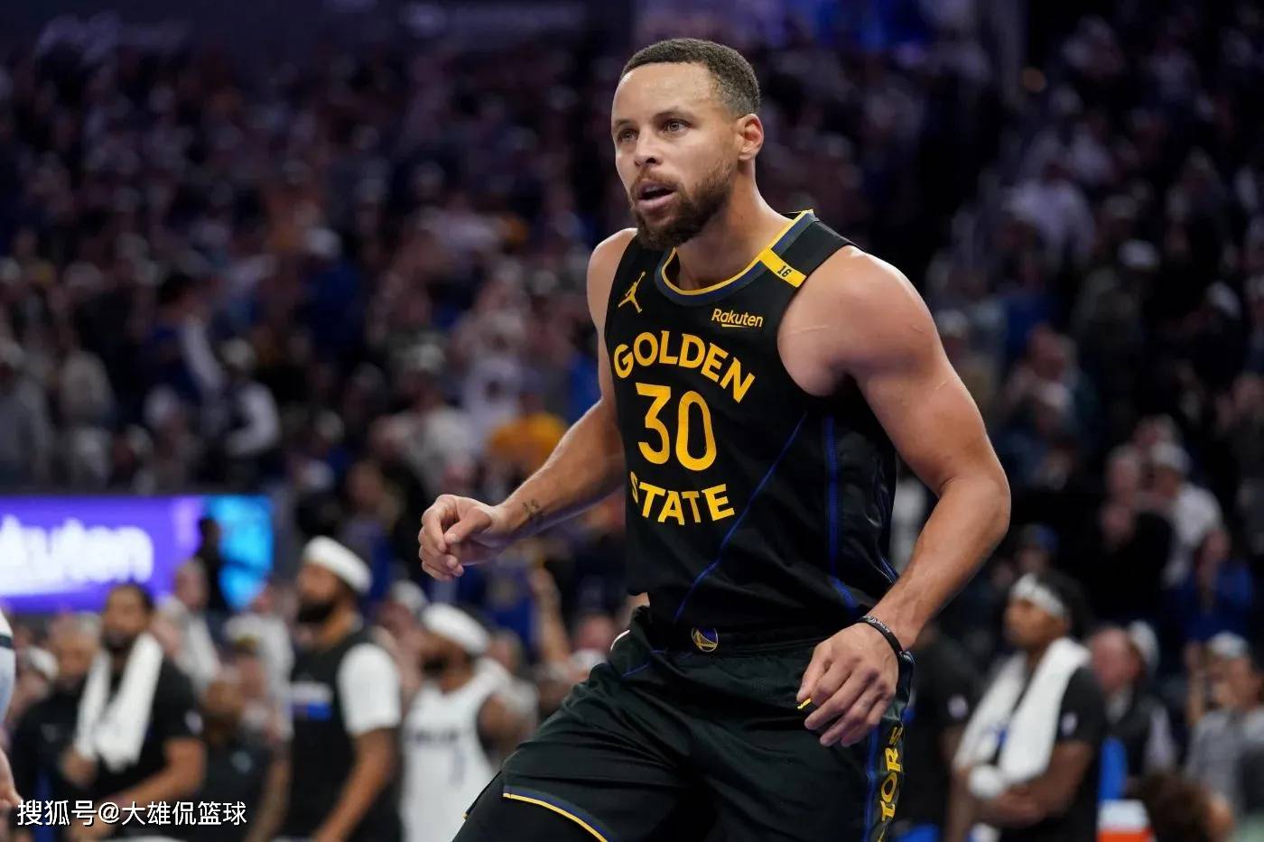 爱游戏ayx登录官网 -里程碑夜金州勇士单刀错失，NBA总决赛今晨刷纪录，管理层满意，赛程密集仍需轮换的简单介绍