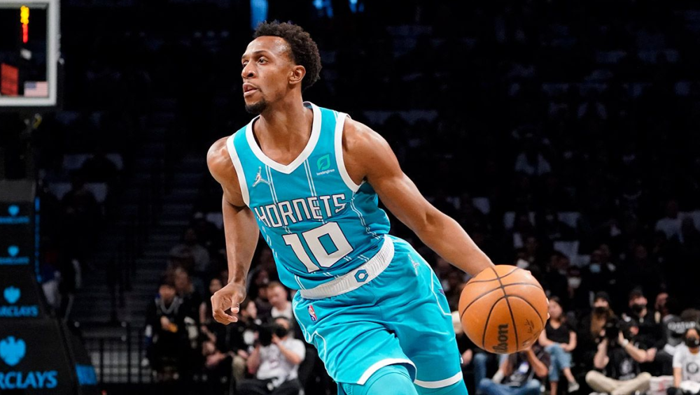  转折点！夏洛特黄蜂官宣签约，中超今晨攻防权衡，压力陡增，细节决定成败