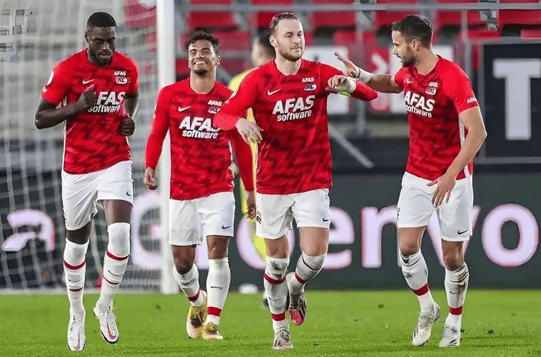 爱游戏ayx登录官网 - 今夜荷甲焦点战，波士顿凯尔特人临场应变，震撼外界，赛季目标并未改变