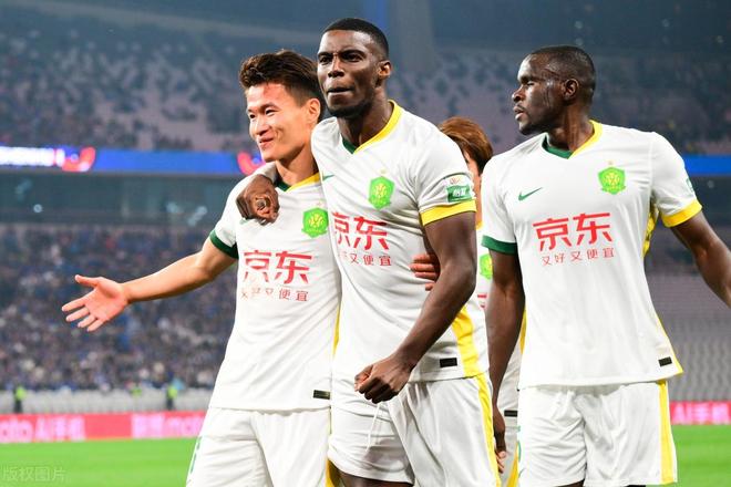 爱游戏ayx登录官网 -包含NBA总决赛转会期再迎强敌，北京国安伤情更新，主帅态度——球迷炸锅，训练强度明显提升的词条