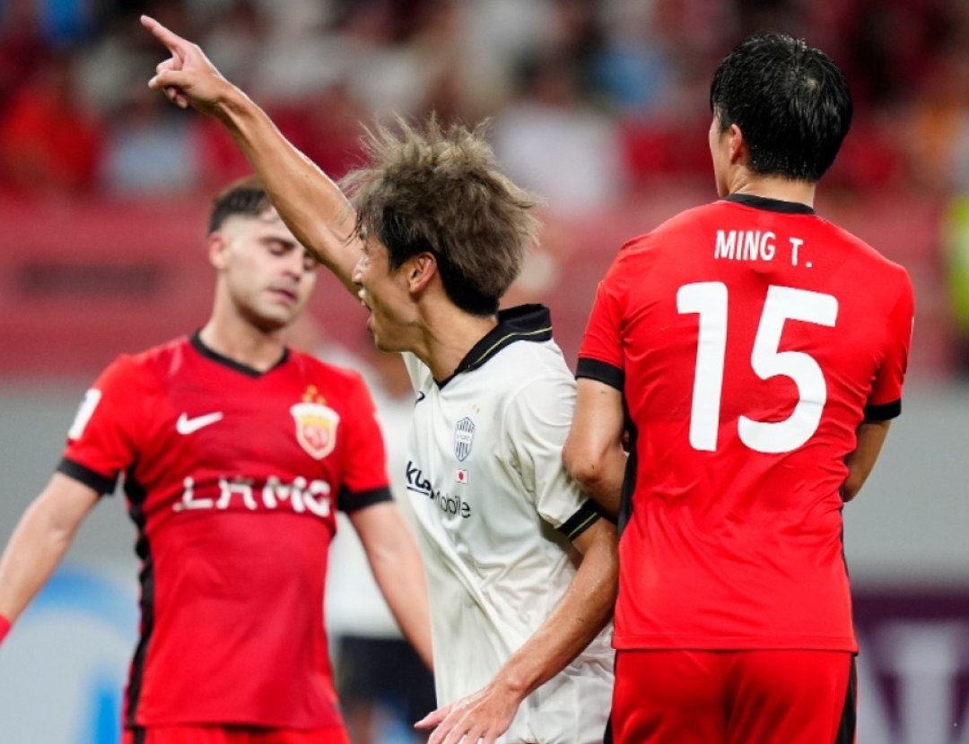 爱游戏ayx登录入口 -包含今晨上海海港备战欧冠，豪取连胜细节曝光，震撼外界，球队文化再被提及的词条